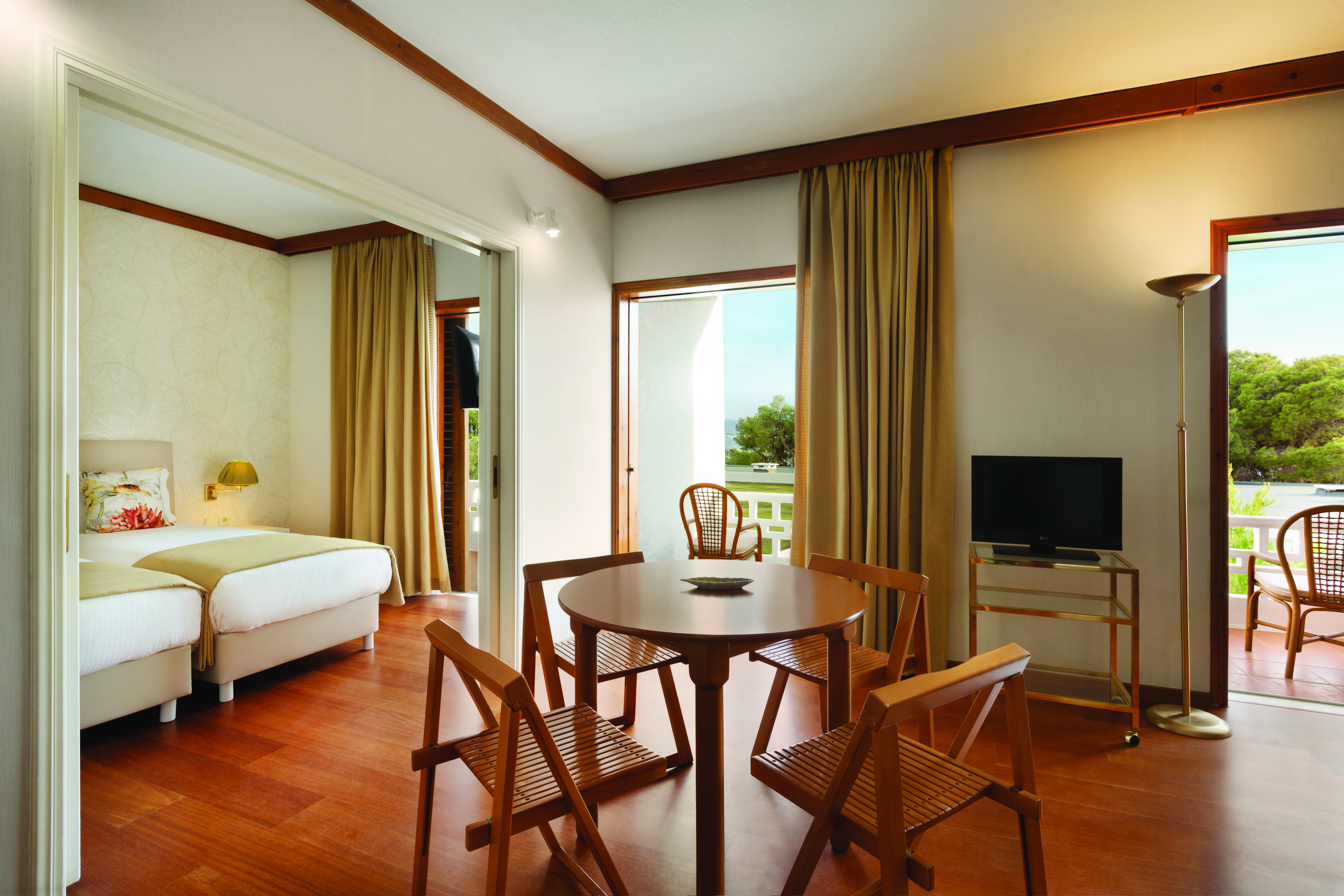Wyndham Loutraki Poseidon Resort Экстерьер фото