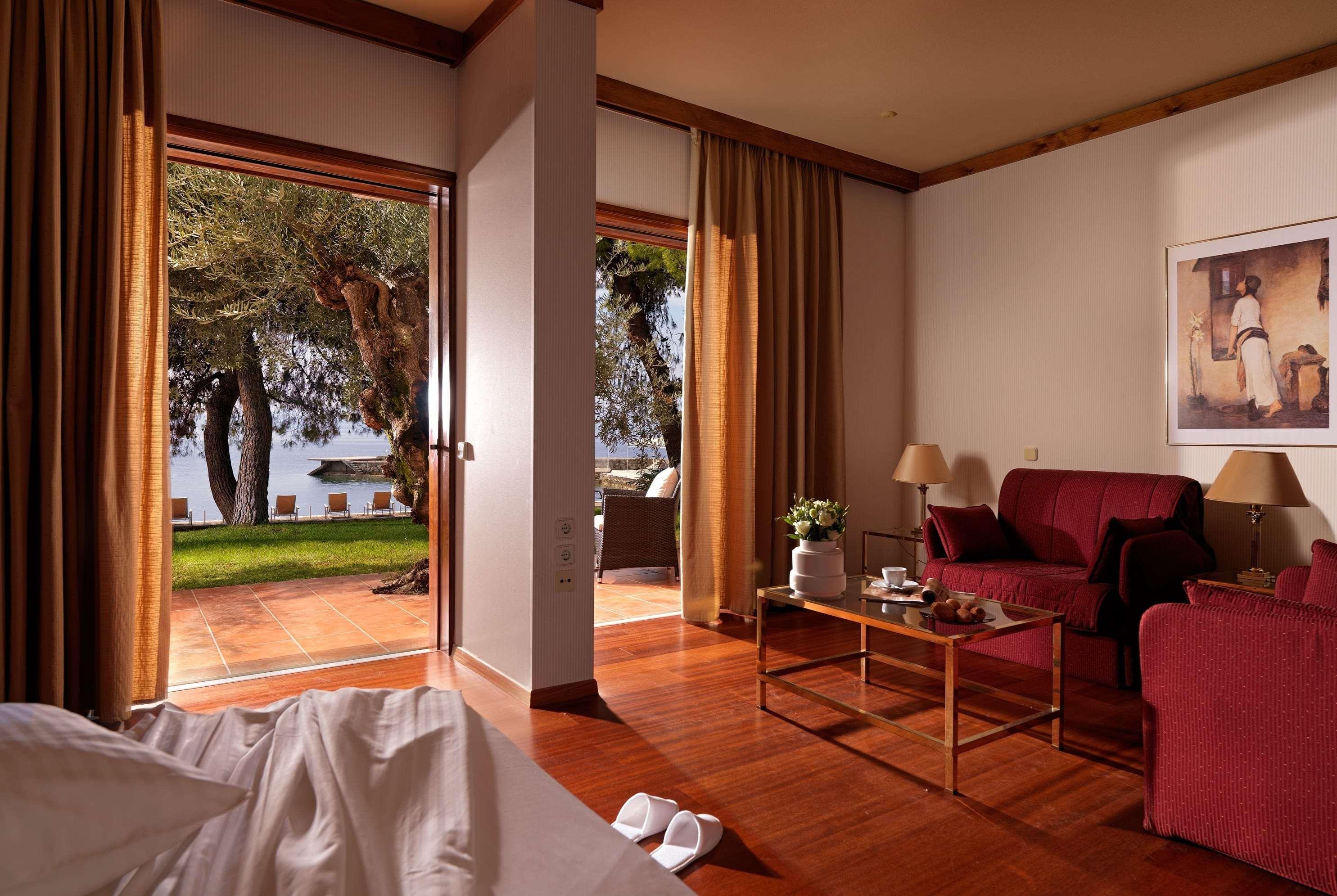 Wyndham Loutraki Poseidon Resort Экстерьер фото