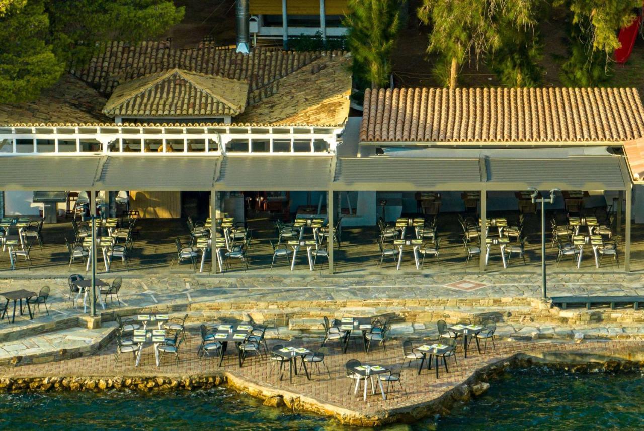 Wyndham Loutraki Poseidon Resort Экстерьер фото
